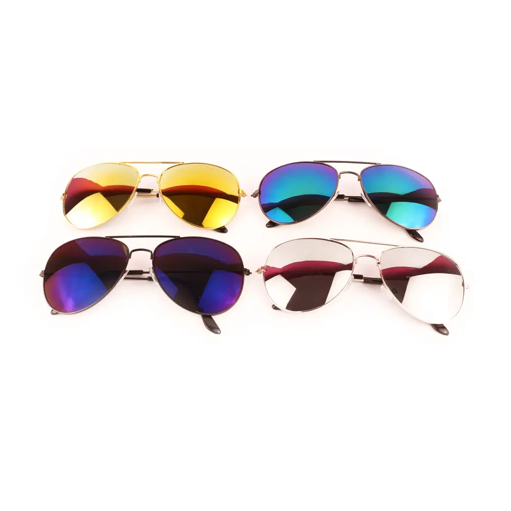 Lentes de sol con diseño exclusivo (12 piezas)