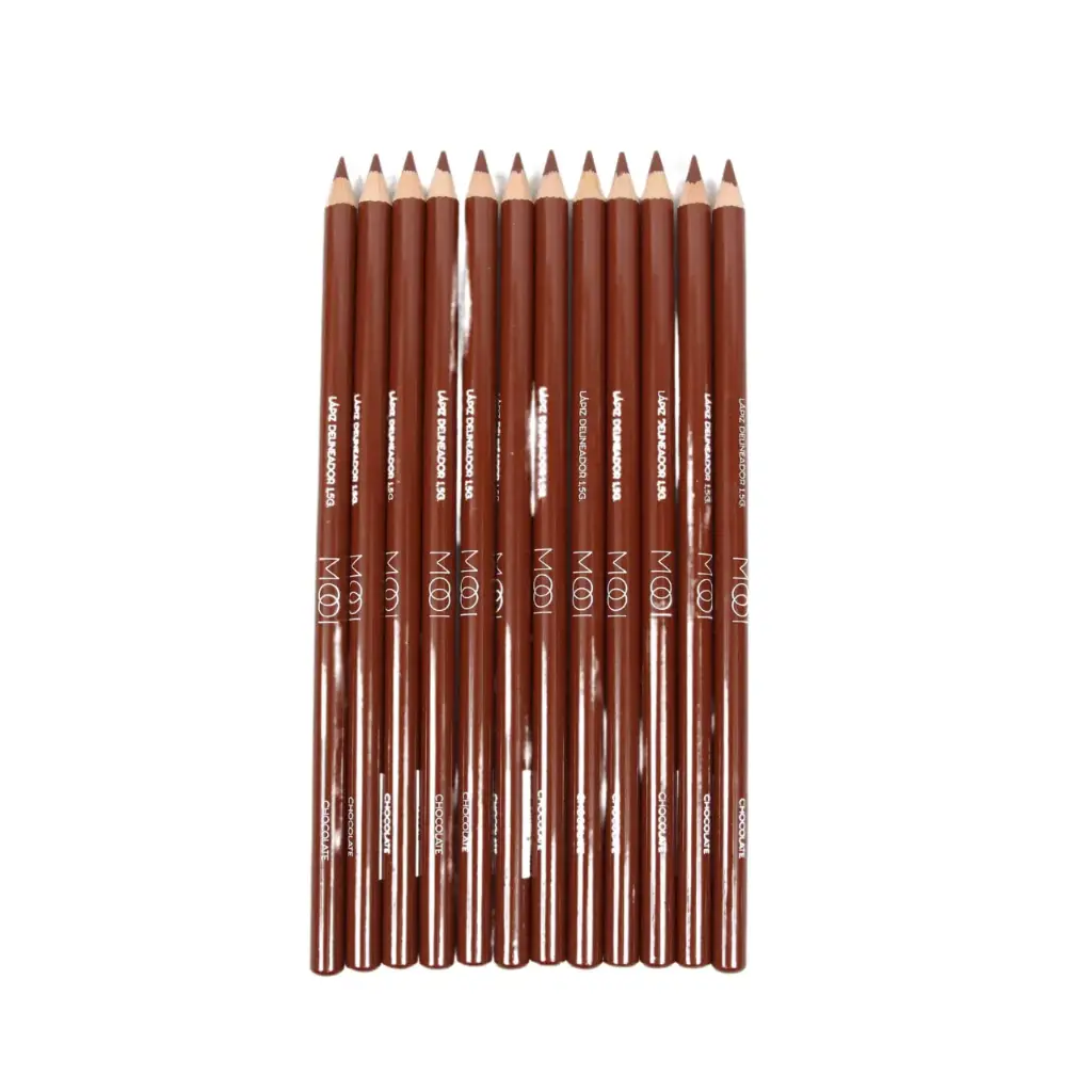 Delineador de madera color chocolate (12 piezas)