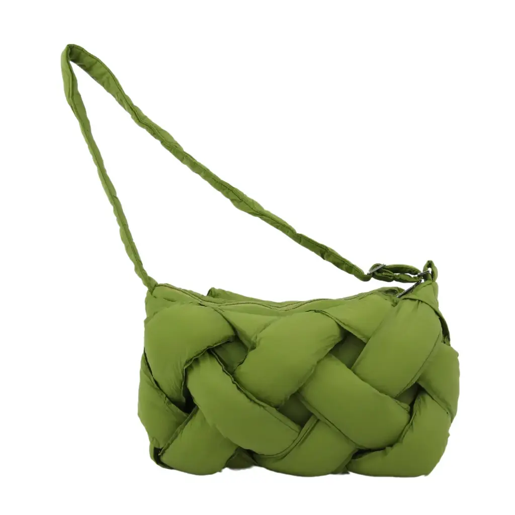 [88817-VERDE] Bolsa con asa trenzada color verde, práctica (1 pieza)